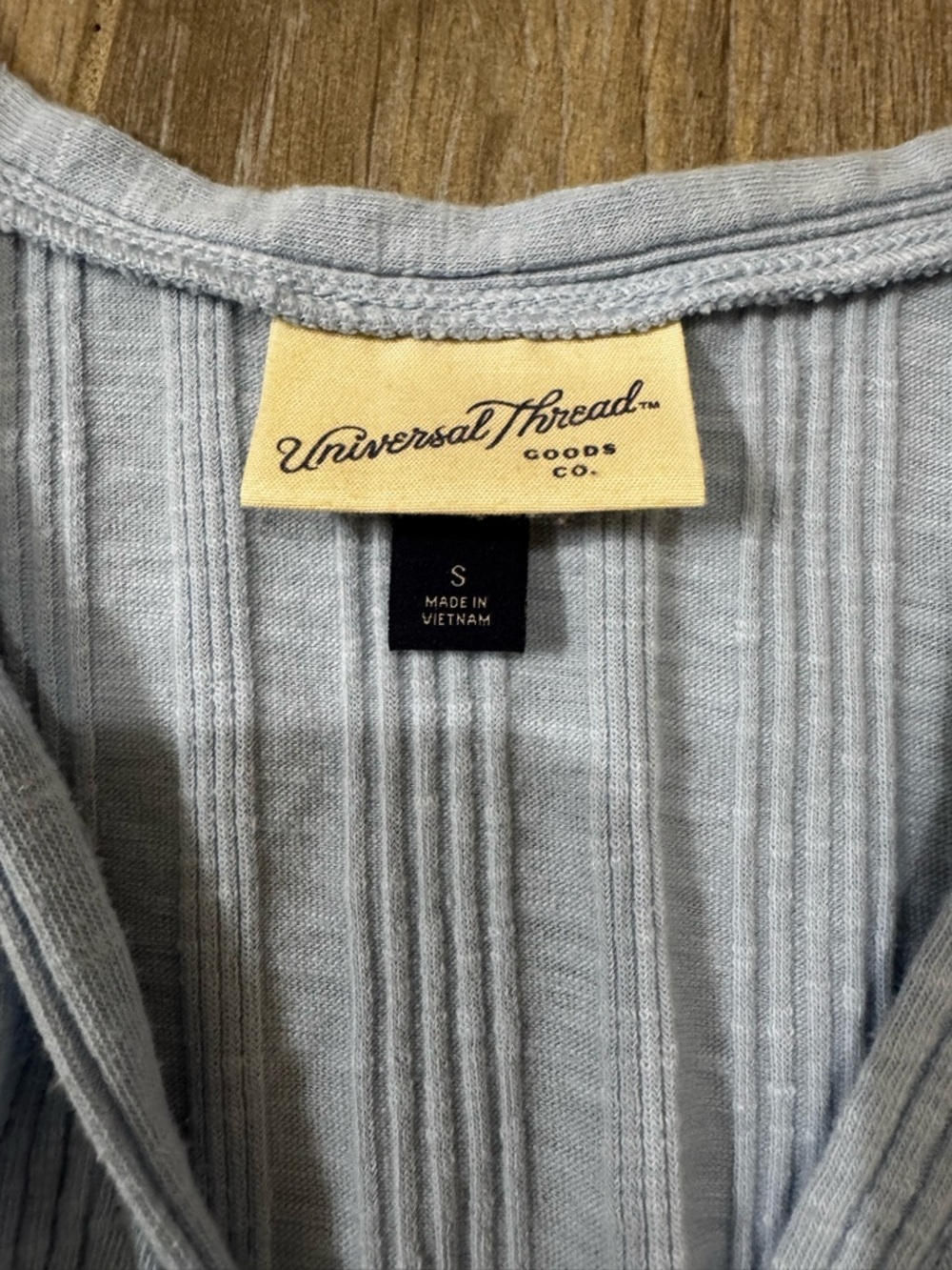 Universal Thread Light Blue Ribbed Button Tank - Picture 3 of 4